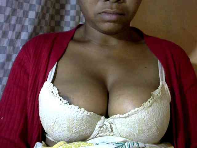 CAROLE71 webcam