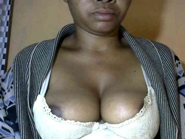 CAROLE71 webcam
