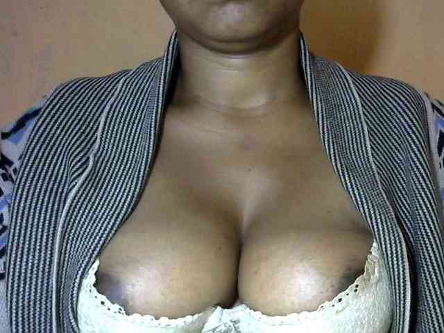 CAROLE71 webcam