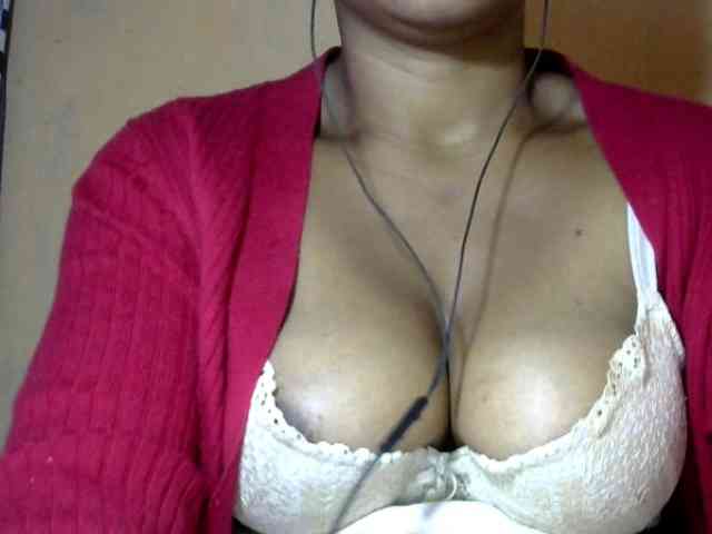 CAROLE71 webcam
