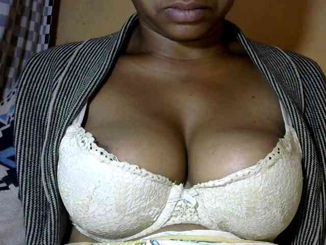 CAROLE71 webcam