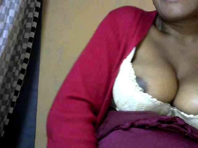 CAROLE71 webcam