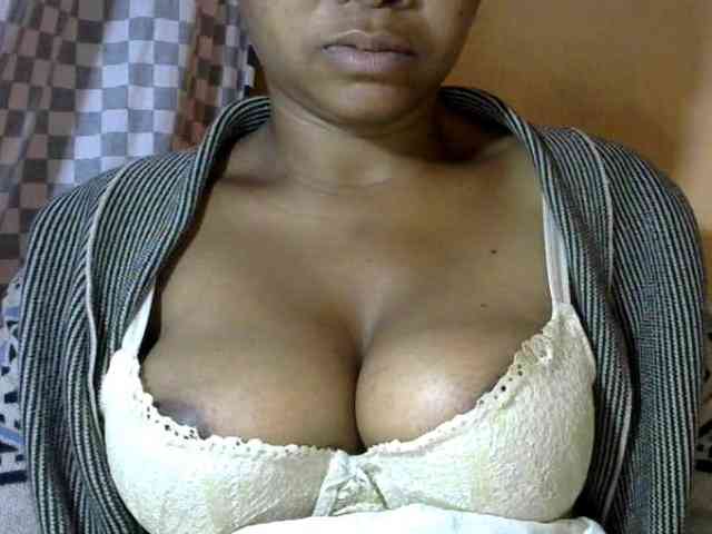 CAROLE71 webcam