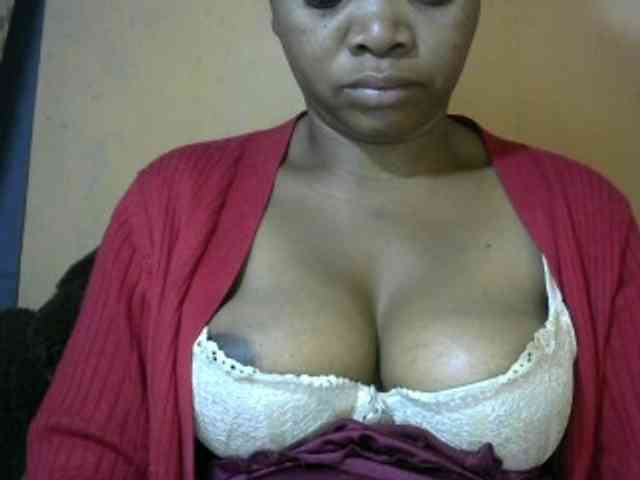CAROLE71 webcam