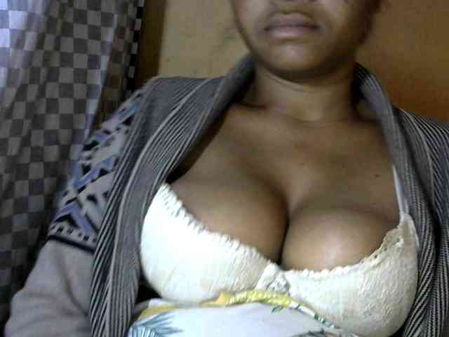 CAROLE71 webcam