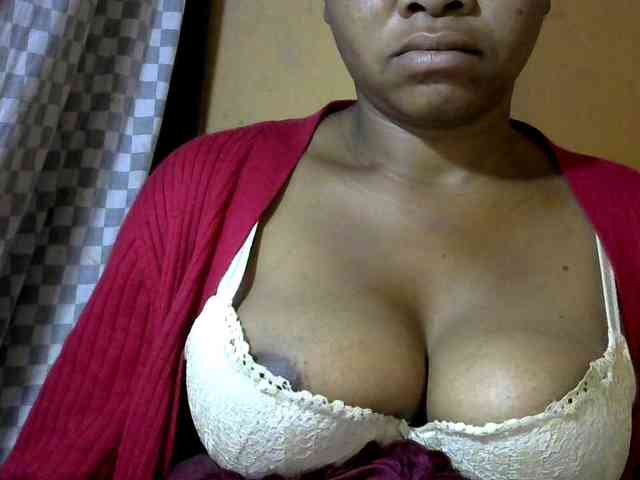 CAROLE71 webcam