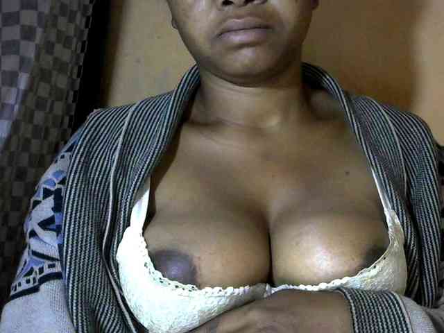CAROLE71 webcam