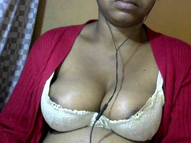 CAROLE71 webcam