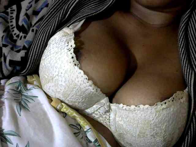CAROLE71 webcam