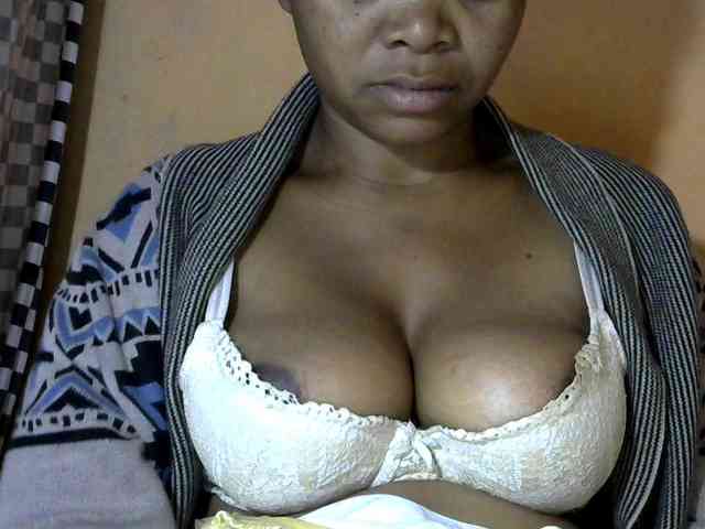 CAROLE71 webcam