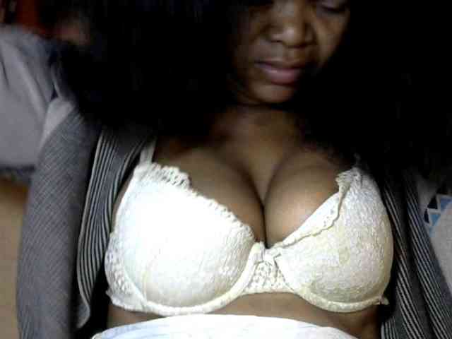 CAROLE71 webcam