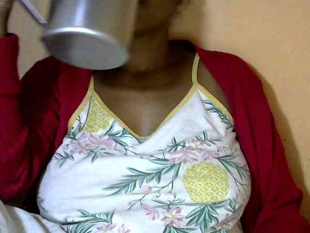 CAROLE71 webcam