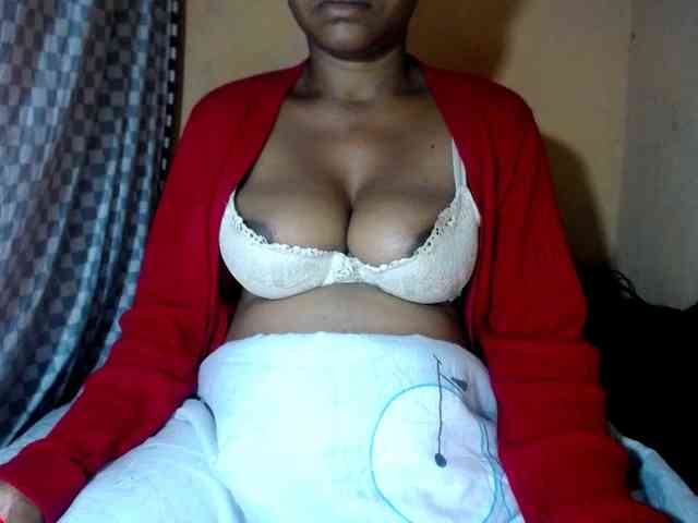 CAROLE71 webcam
