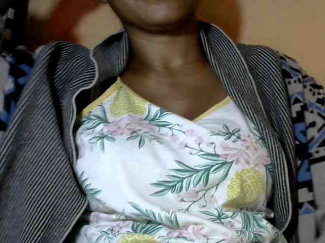 CAROLE71 webcam