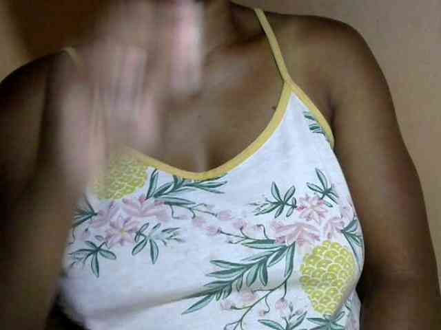 CAROLE71 webcam
