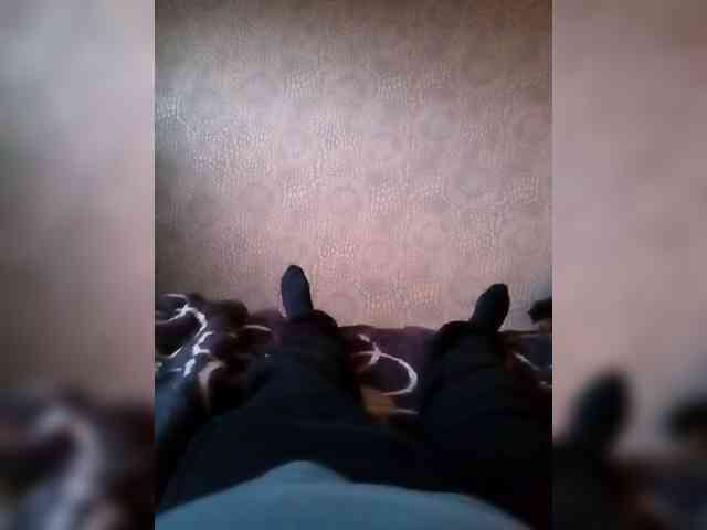 442TEN Live Webcam on BongaCams