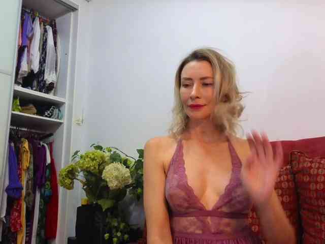 maddalena Live Webcam on BongaCams