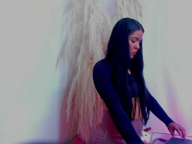 hairy pussy teen 18+