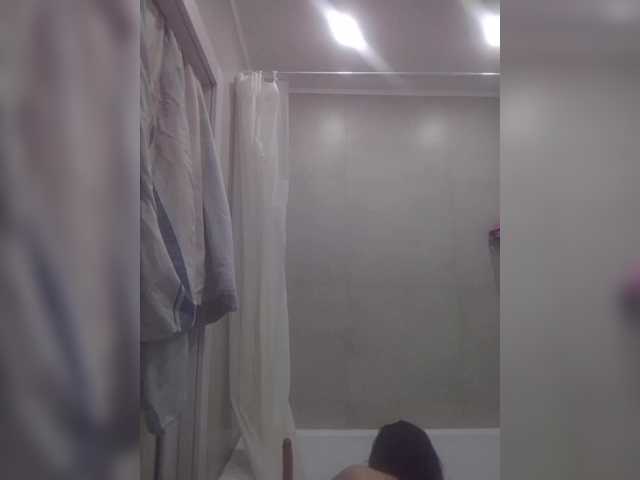 Bogina2's BongaCams show and profile