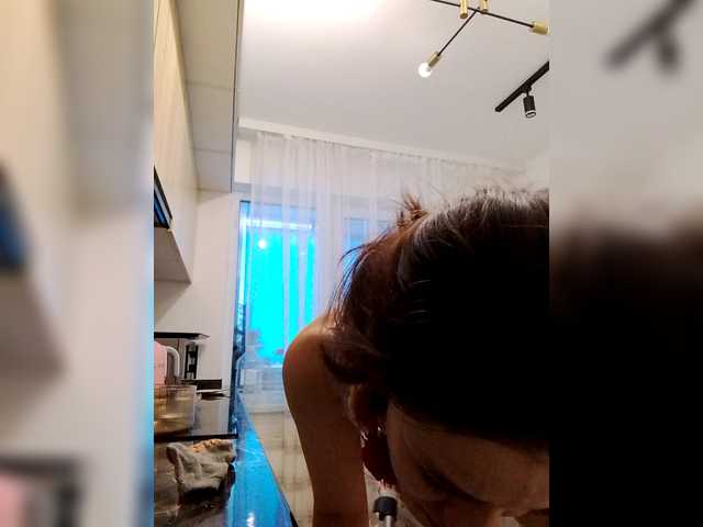 Bogina2's BongaCams show and profile