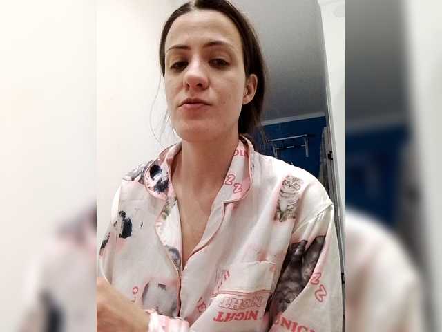 Bogina2's BongaCams show and profile