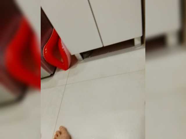 Bogina2's BongaCams show and profile