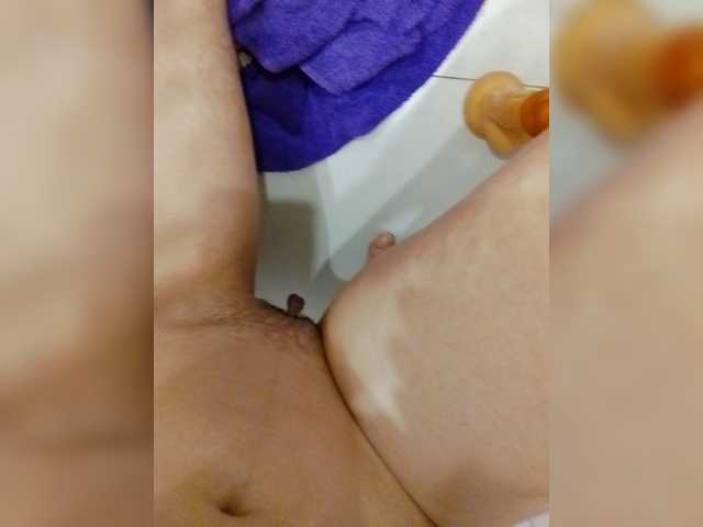 Bogina2's BongaCams show and profile