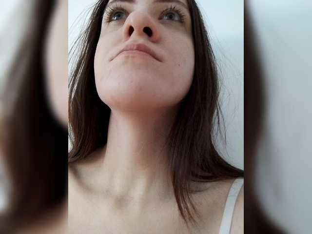 Bogina2's BongaCams show and profile