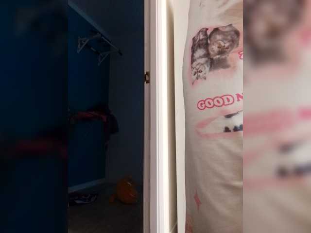 Bogina2's BongaCams show and profile