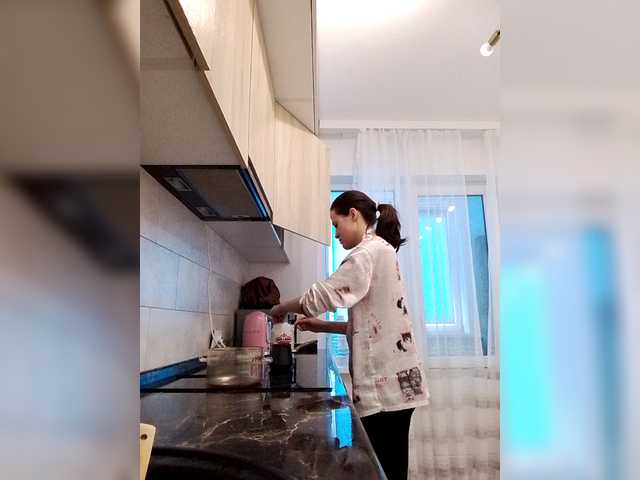 Bogina2's BongaCams show and profile