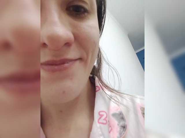 Bogina2's BongaCams show and profile