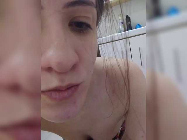 Bogina2's BongaCams show and profile