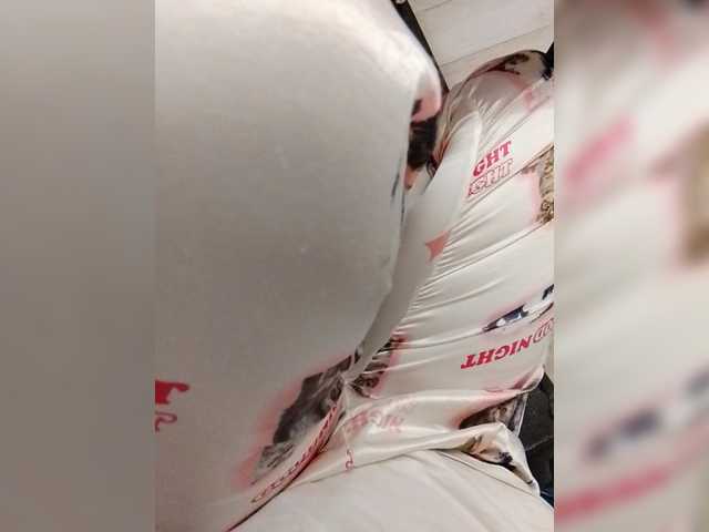 Bogina2's BongaCams show and profile