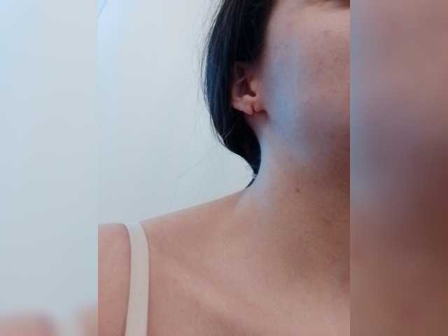 Bogina2's BongaCams show and profile