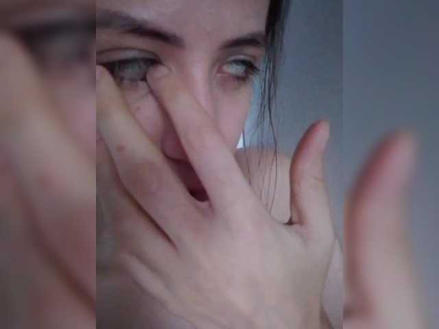 Bogina2's BongaCams show and profile