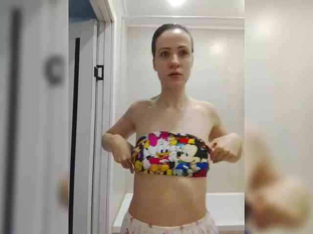 Bogina2 Live Webcam on BongaCams