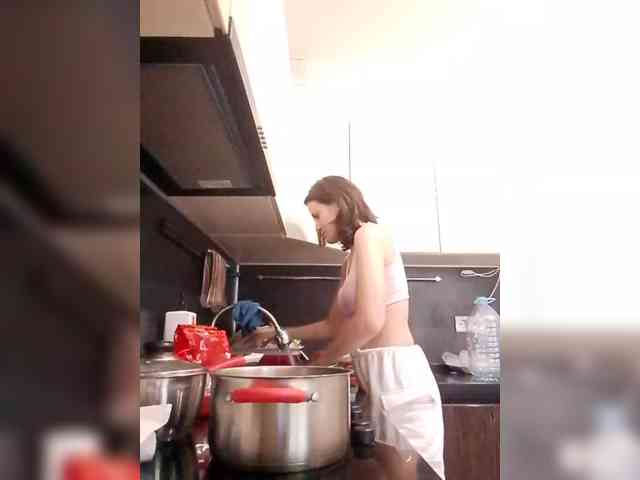 Bogina2 Live Webcam on BongaCams