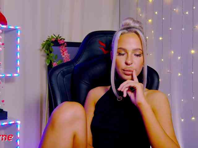 Alex-Coker webcam