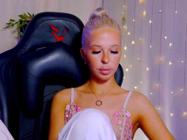 Alex-Coker webcam