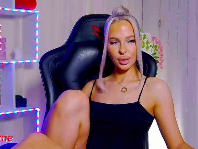 Alex-Coker webcam