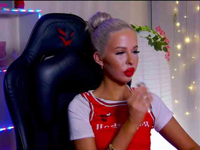 Alex-Coker webcam