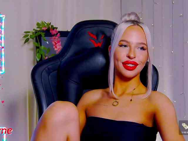 Alex-Coker webcam
