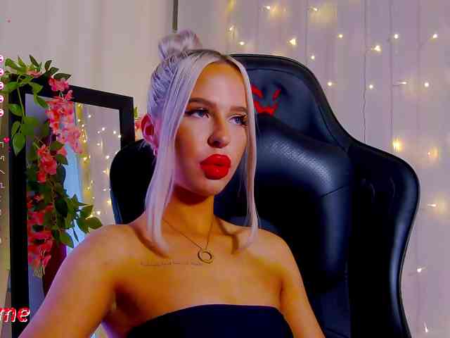 Alex-Coker webcam