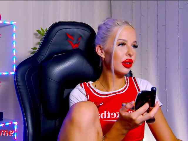 Alex-Coker webcam