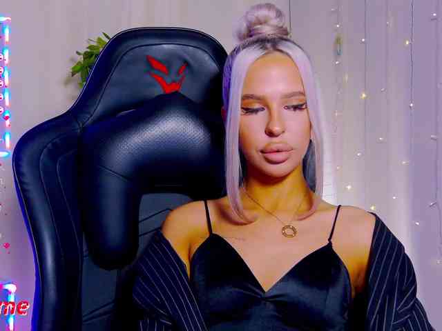 Alex-Coker webcam