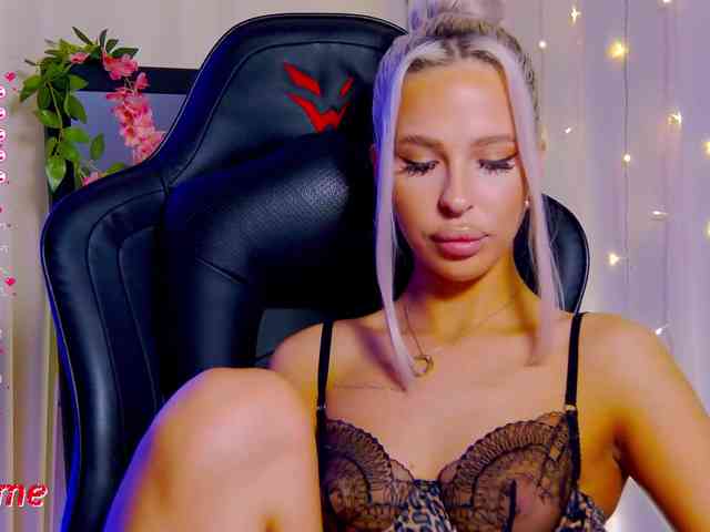 Alex-Coker webcam