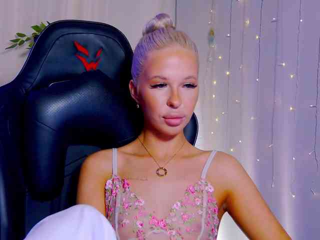 Alex-Coker webcam