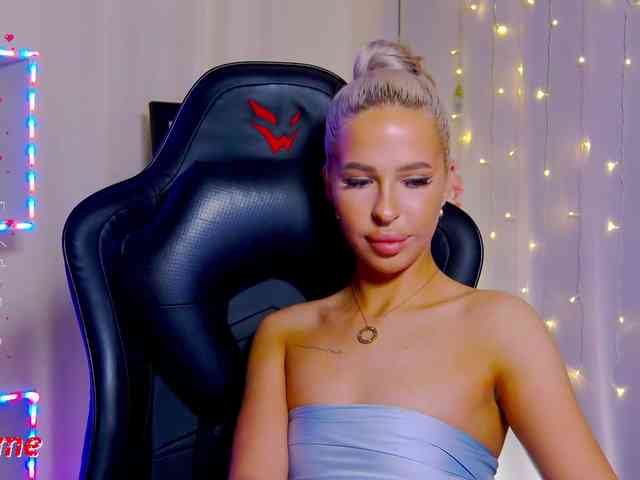 Alex-Coker webcam
