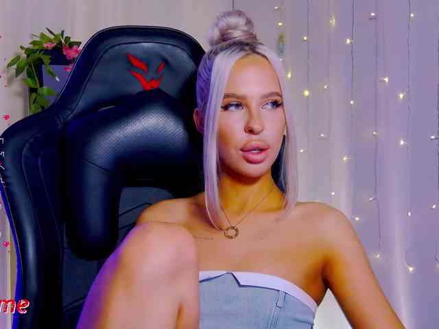 Alex-Coker webcam