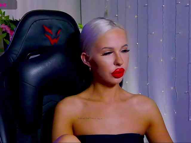 Alex-Coker webcam